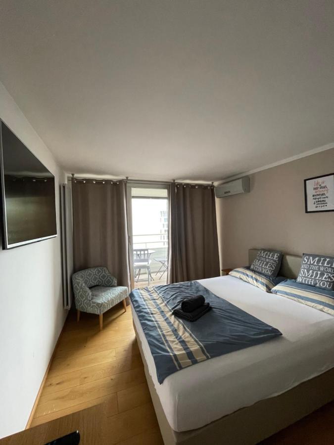 Mr And Mrs Bright 5 Apartment Ljubljana Exterior photo